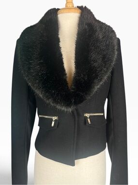 Vintage Y2K bebe Black Wool Blend Cropped Jacket Faux Fur Collar Size Large